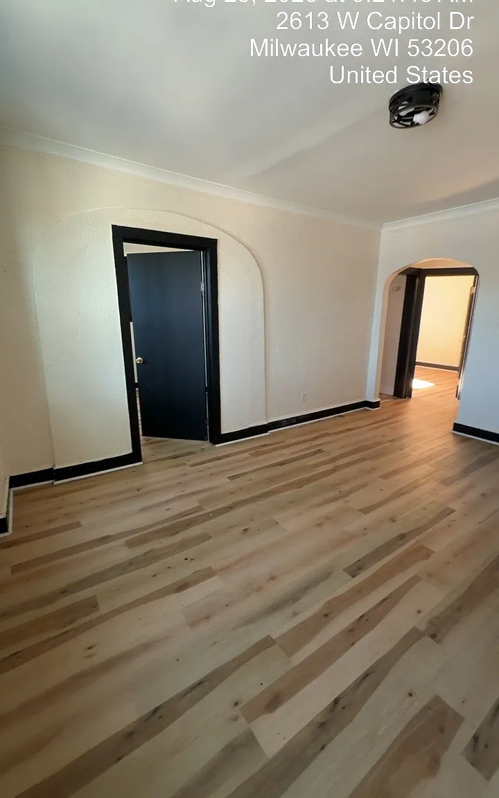 2 bed, 600 sqft, $1,025 — Photo 3