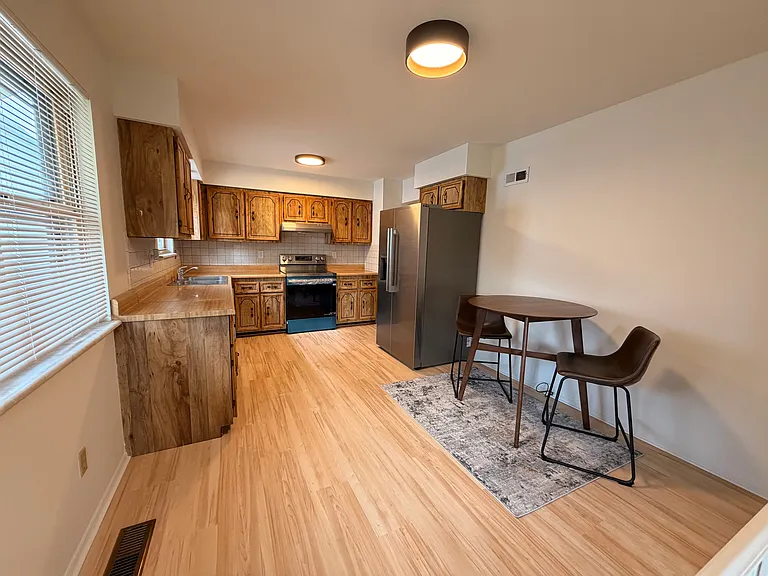 5404 Quincy St — Photo 13