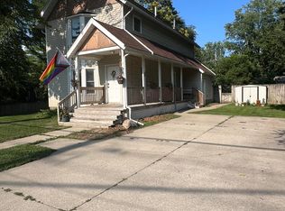 9112 Main St, Whitmore Lake, MI 48189