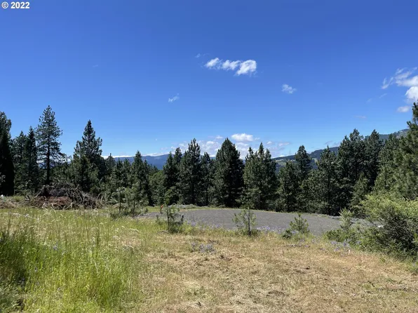 Howard Ct Lot 3, White Salmon, WA 98672