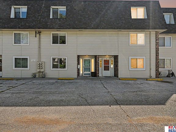 2nd image of 1120 Delmar St APT 5D