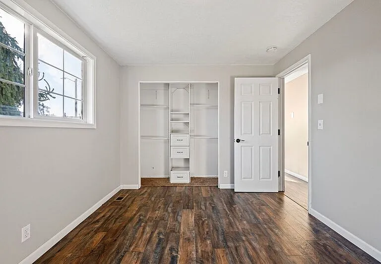 2577 Elysium Ave — Photo 16