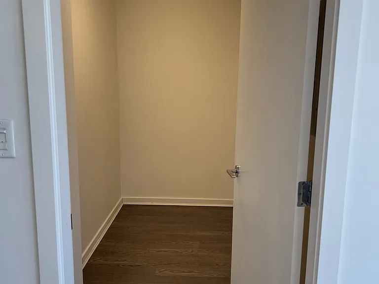 689 Abbott St #1607 — Photo 6