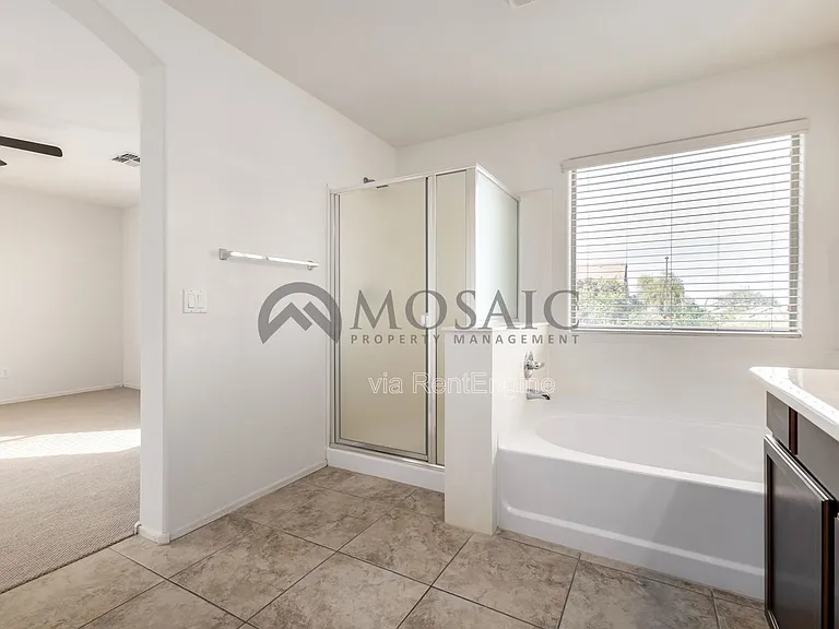 2656 E Boston St — Photo 19