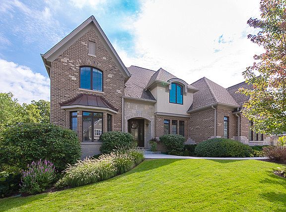 2nd image of 8120 S Vale Ct