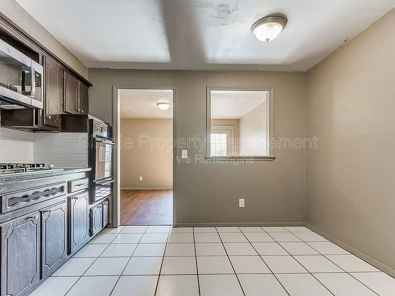 4008 SE 47th St — Photo 11