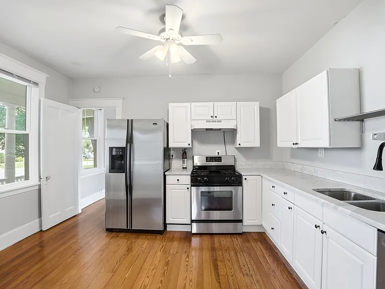 3784 Isabella Ave #1 — Photo 7