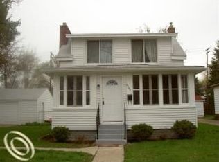 4345 Woodward St, Wayne, MI 48184