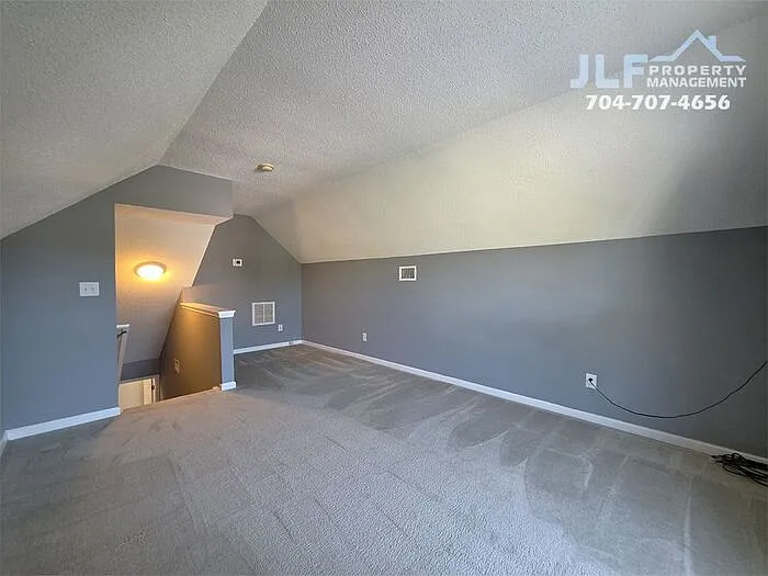 8417 Appledale Dr — Photo 20