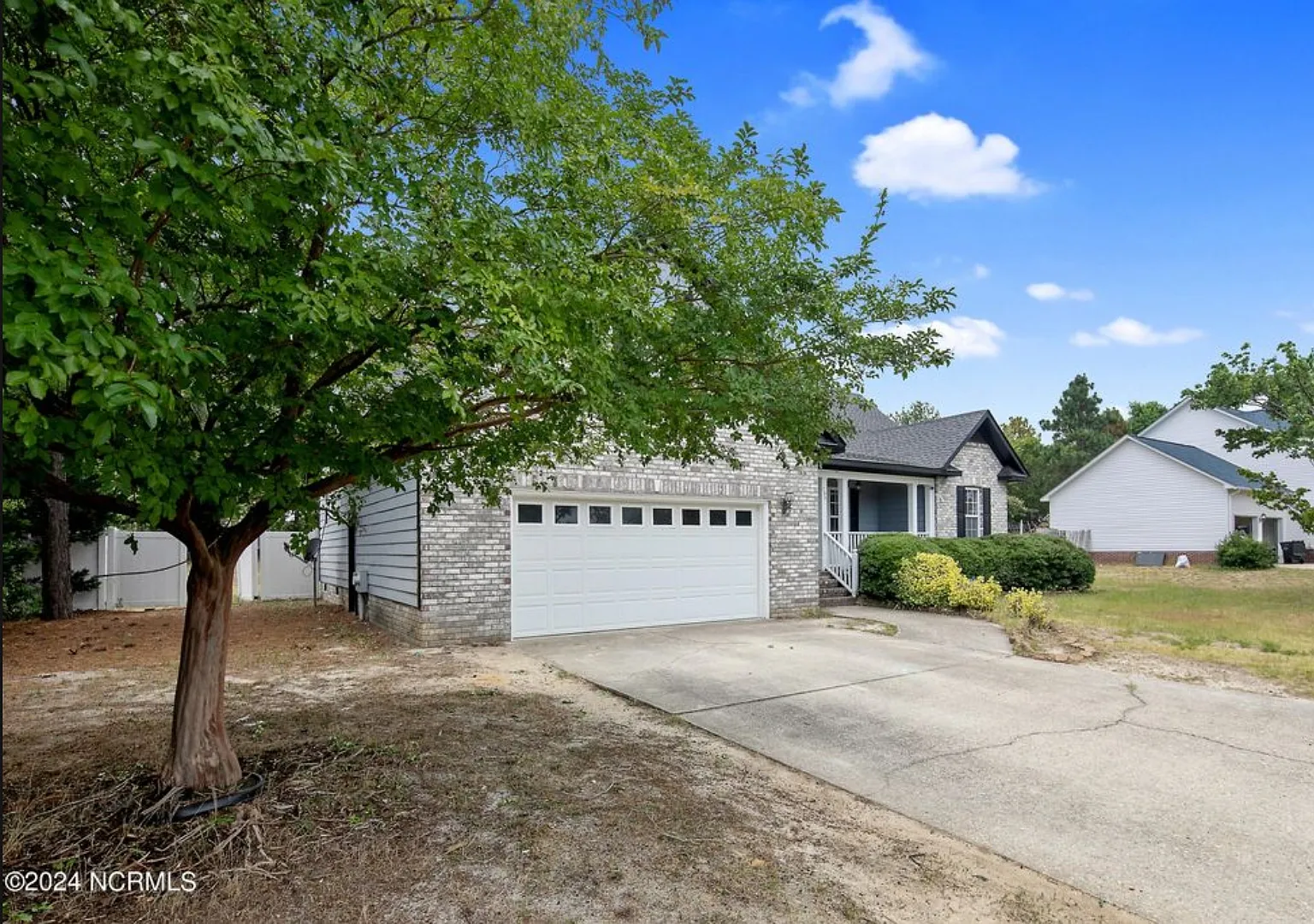 290 Northview Dr — Photo 4