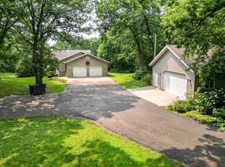 10480 W Lake Ida Ln, Pelican Rapids, MN 56572