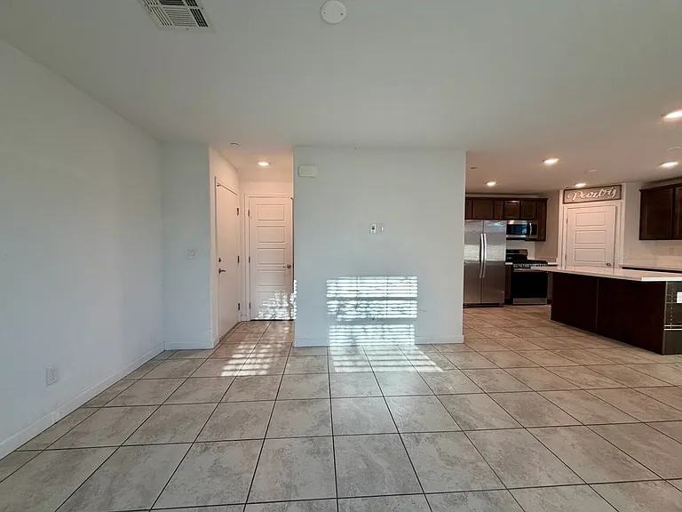 687 Pickled Pepper Pl — Photo 6