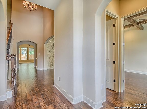 4th image of 26303 Tawny Way