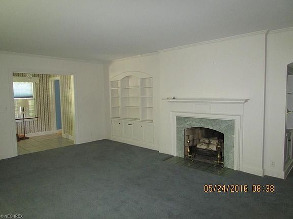 3rd image of 6308 Hiram Ave