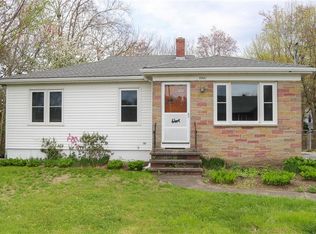 2221 Diamond Hill Rd, Cumberland, RI 02864