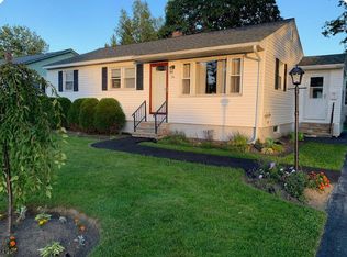 10 Oakdale St, Waterville, ME 04901