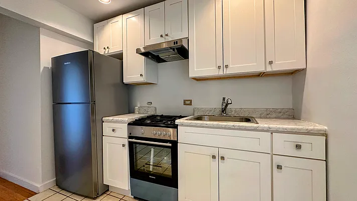 Rented by Douglas Elliman | media 5