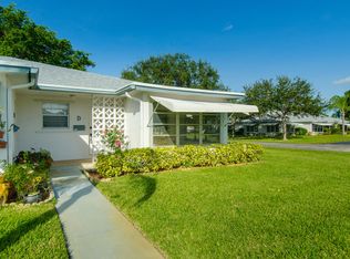 1170 S Drive Cir APT D, Delray Beach, FL 33445