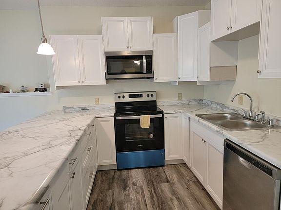 4th image of 13022 Leyte Cir NE Unit 2