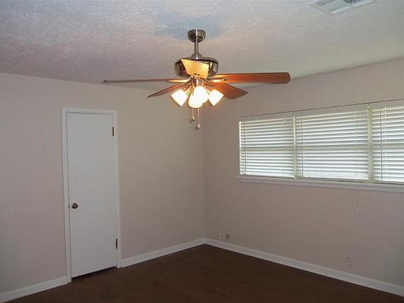 5th image of 745 Highland Pkwy