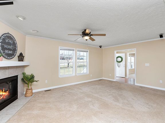 4th image of 1291 Howardsville Tpke