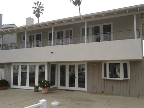 3rd image of 2942 Sailor Ave