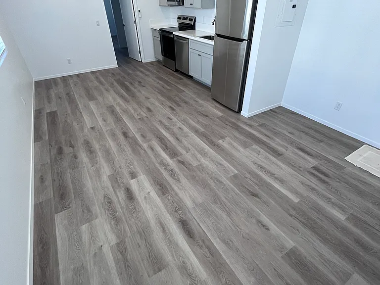 1542 Grand Ave #1542 — Photo 7