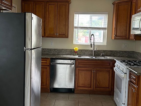 4th image of 6449 Lanston St