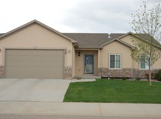 338 Primrose Dr, Loveland, CO 80537