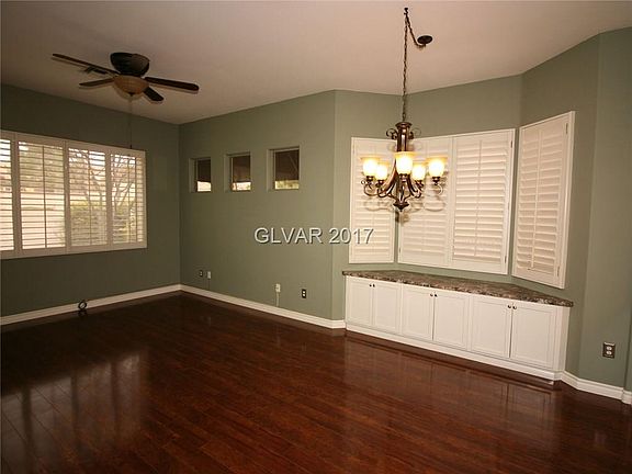 4th image of 10417 Snyder Ave