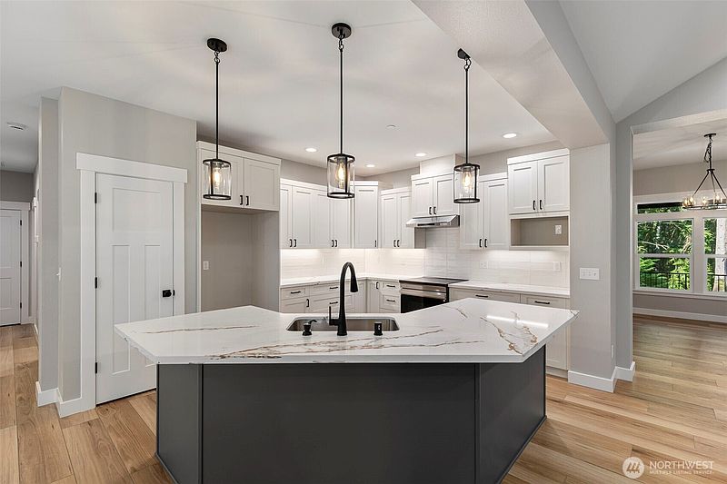 5th image of 5306 SE Cottage Path Way