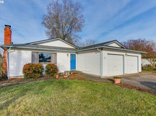 1031 W Kathy St, Stayton, OR 97383