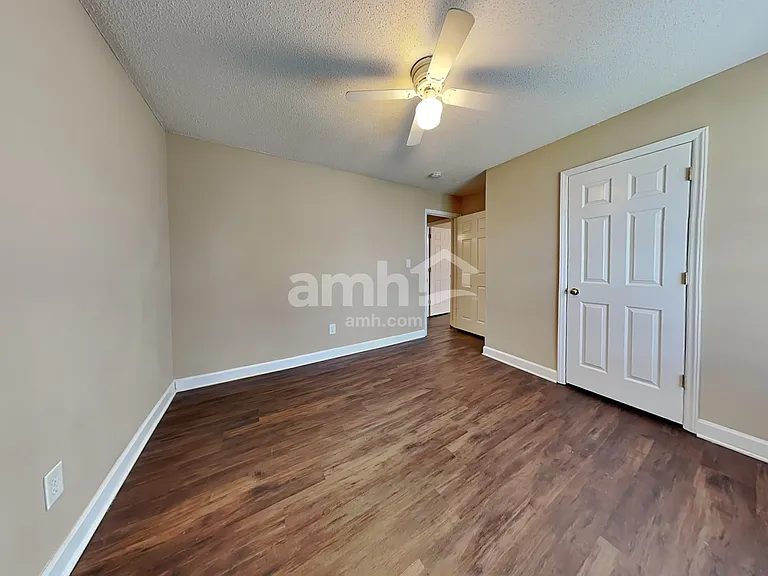 125 Fiddlers Run Ct — Photo 18