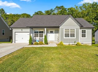 2075 Justice St, Greenbrier, TN 37073