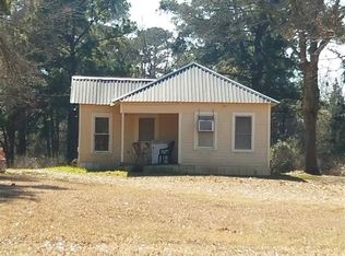 820 N Page Rd, Longview, TX 75605