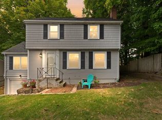 977 Salem St, Lynnfield, MA 01940