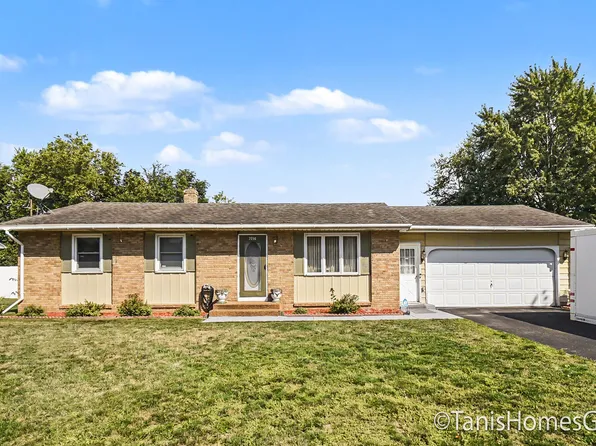 7556 Terrace Ln, Jenison, MI 49428