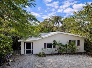 711 Sharon Pl, Key Largo, FL 33037