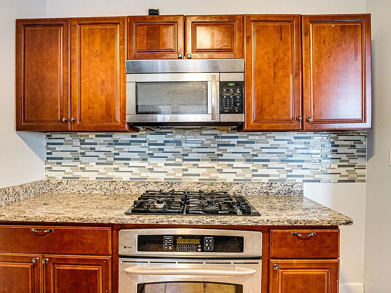 714 Sexton St #1 — Photo 6