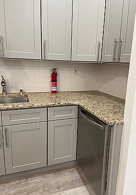 4th image of 1616 Avenue H Floor 2