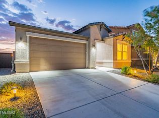 12321 N Sanderlin Dr, Marana, AZ 85653