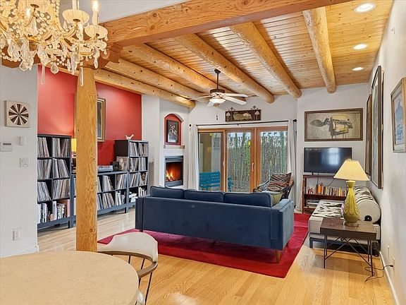 5th image of 601 W San Mateo Rd APT 200