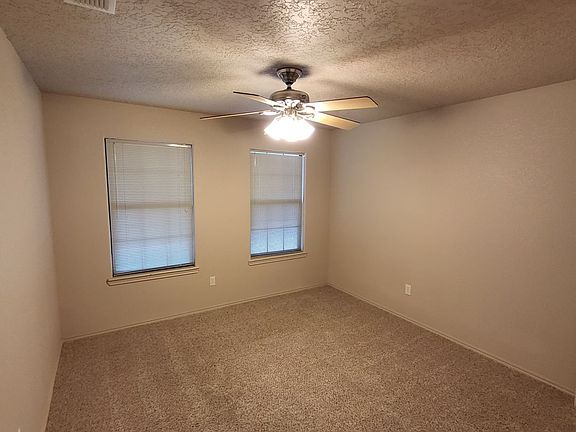 3rd image of 1920 S Avenue G APT K