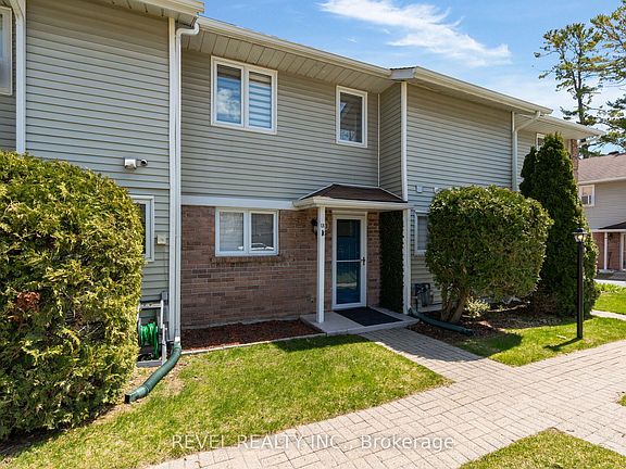 3rd image of 39 28th St S #13