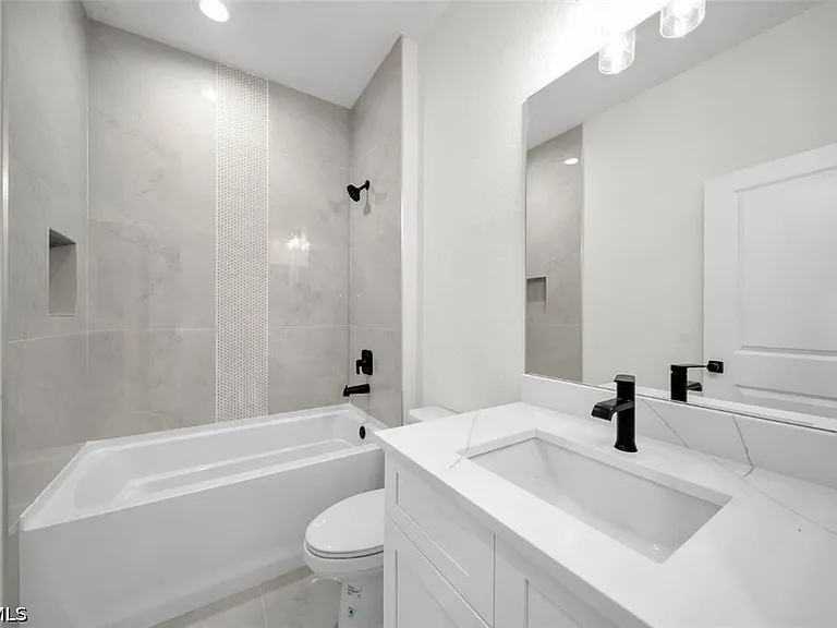 16229 Cape Horn Blvd — Photo 18