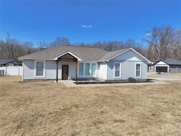 5914 Melissa Ln, Poplar Bluff, MO 63901