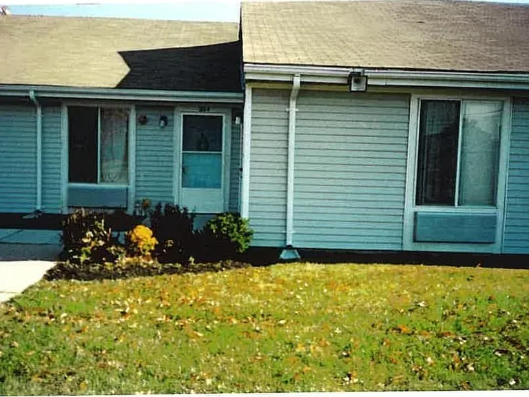Stevensville Village — Photo 5