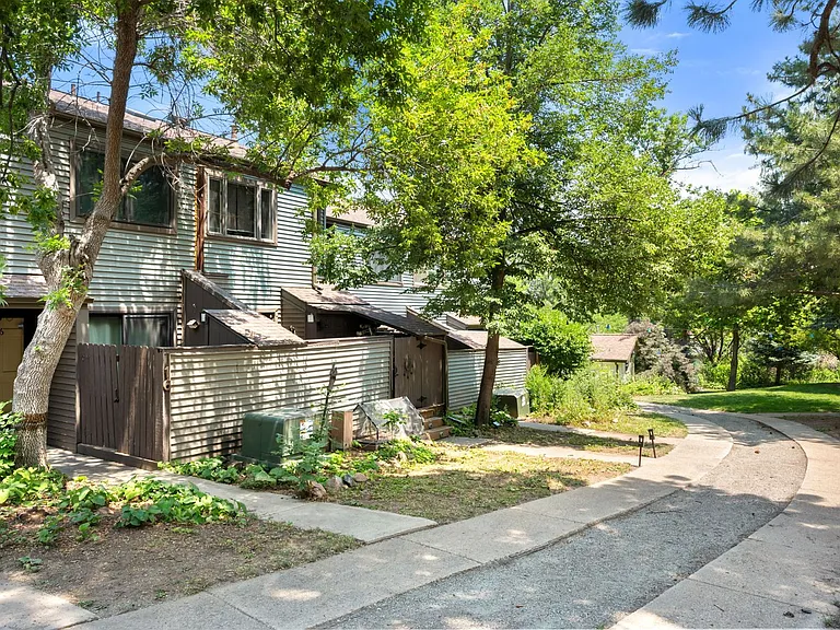 350 Arapahoe Ave #16 — Photo 7