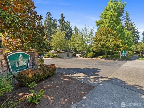 12712 Admiralty Way #C301, Everett, WA 98204
