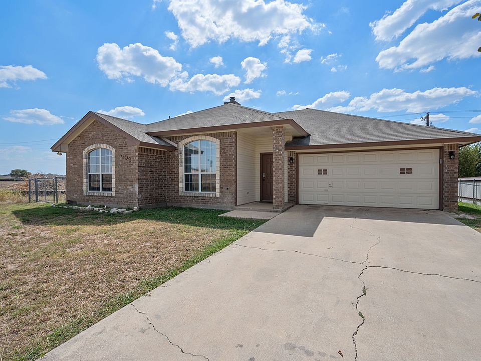 1st image of 406 Medina Dr